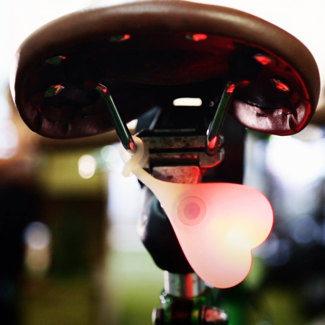 BikeBalls_Pic2_600x@2x